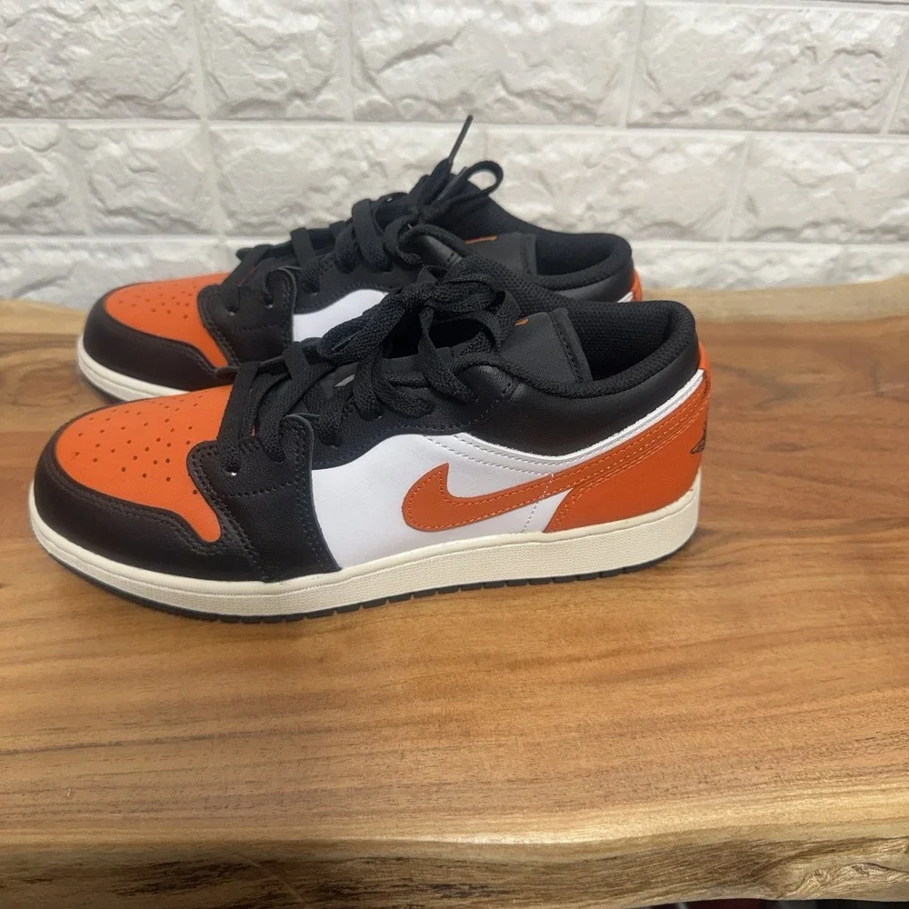 Air Jordan 1 Low Men's Size 5.5‎ Shattered Backboard White/Black/Starfish Orange